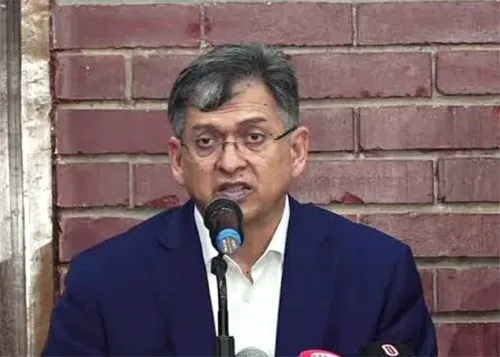 গুম প্রতিরোধে সংবিধানে নতুন কিছু যুক্ত করার প্রয়োজন নেই: স্বরাষ্ট্রমন্ত্রী