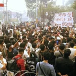 ইন্দোনেশিয়ায় বিষাক্ত ধোঁয়া নিয়ন্ত্রণে জাতীয় জরুরি অবস্থার দাবি