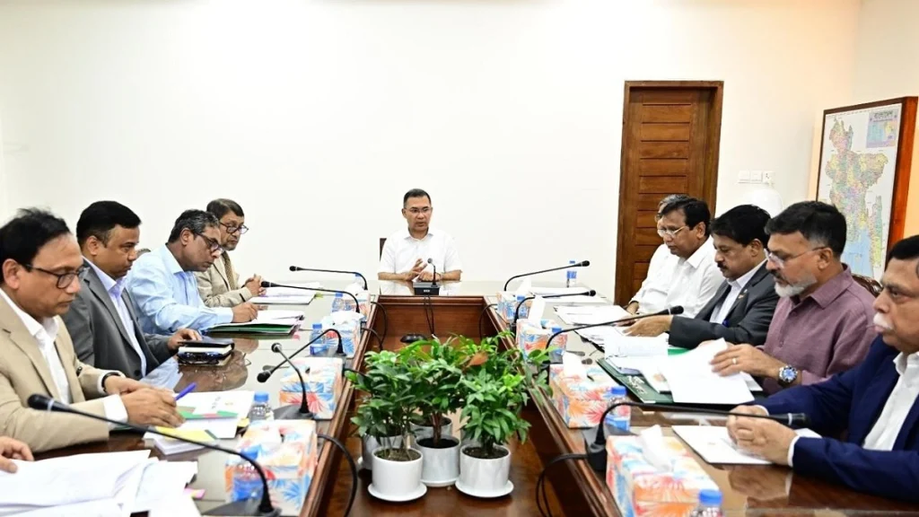 ডেঙ্গু সচেতনতায় পাড়া-মহল্লায় মাইকিংয়ের নির্দেশ প্রধানমন্ত্রীর